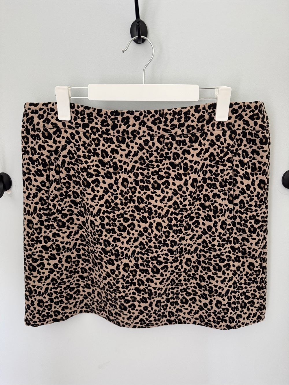 Loft Leopard Print Mini Skirt - Beige and Black